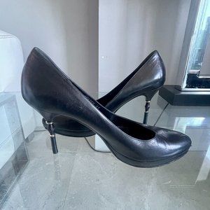 Gucci Black Stiletto Pump with Bamboo Heel | Size 41